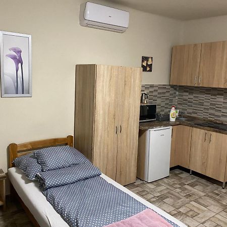 Levendula Vendeghaz Apartment Hajduboszormeny Luaran gambar