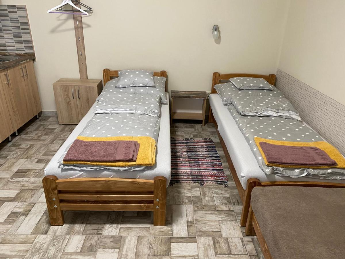 Levendula Vendeghaz Apartment Hajduboszormeny Luaran gambar