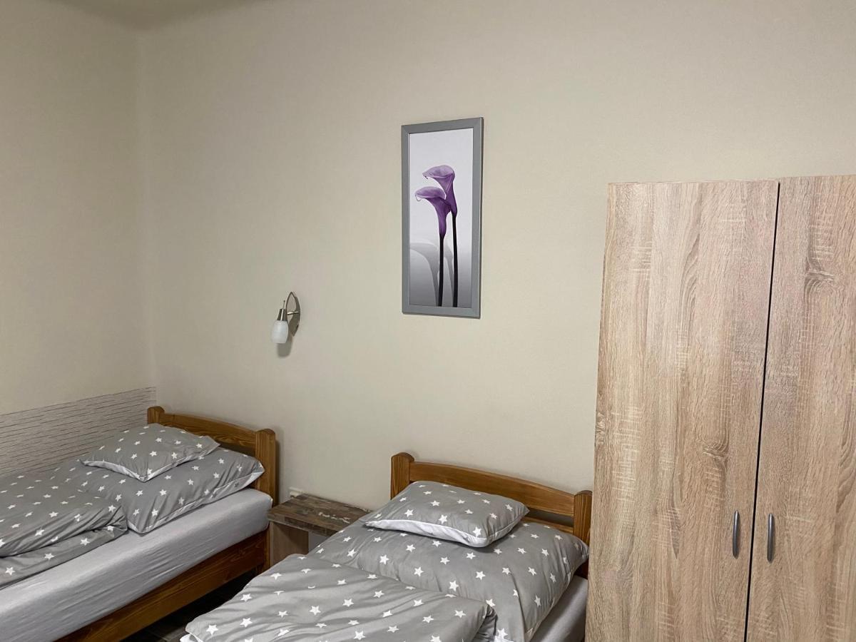 Levendula Vendeghaz Apartment Hajduboszormeny Luaran gambar