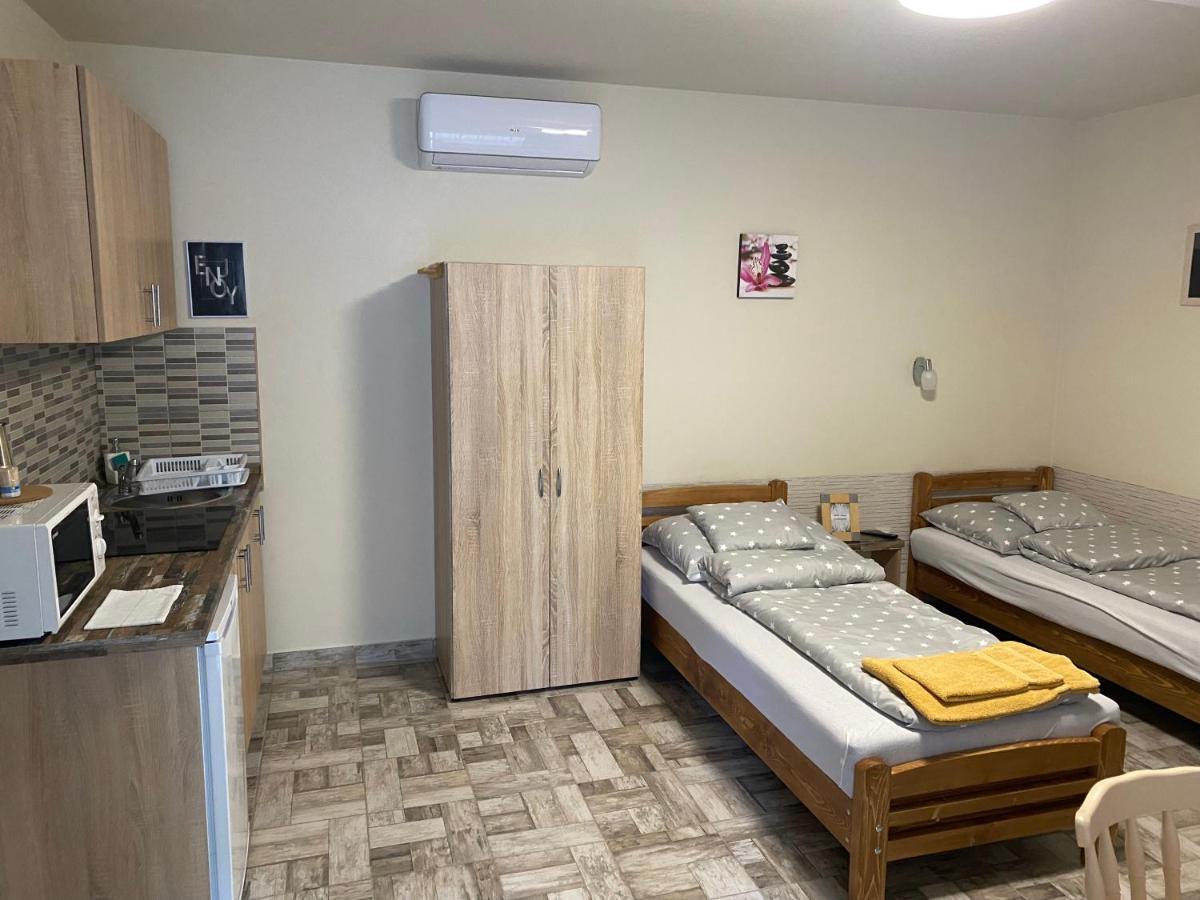 Levendula Vendeghaz Apartment Hajduboszormeny Luaran gambar