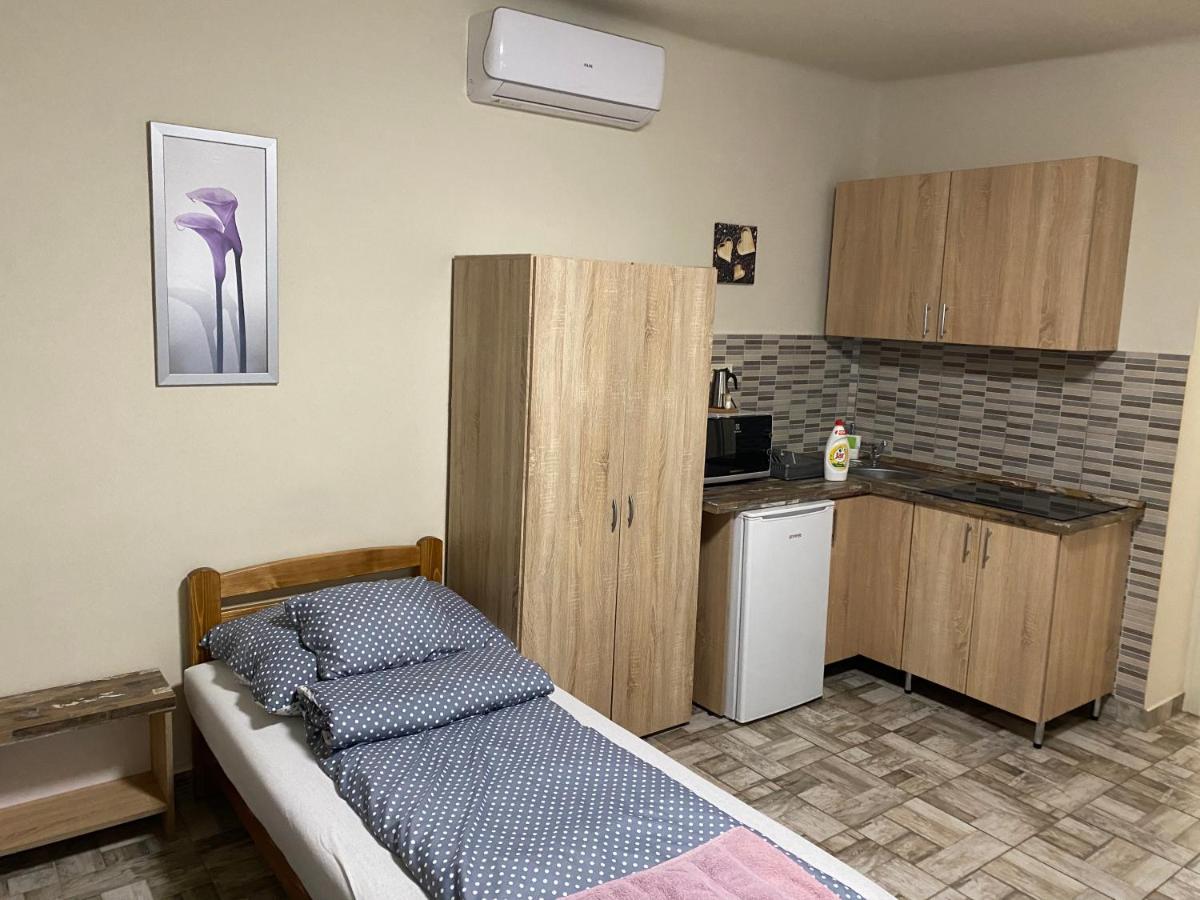 Levendula Vendeghaz Apartment Hajduboszormeny Luaran gambar