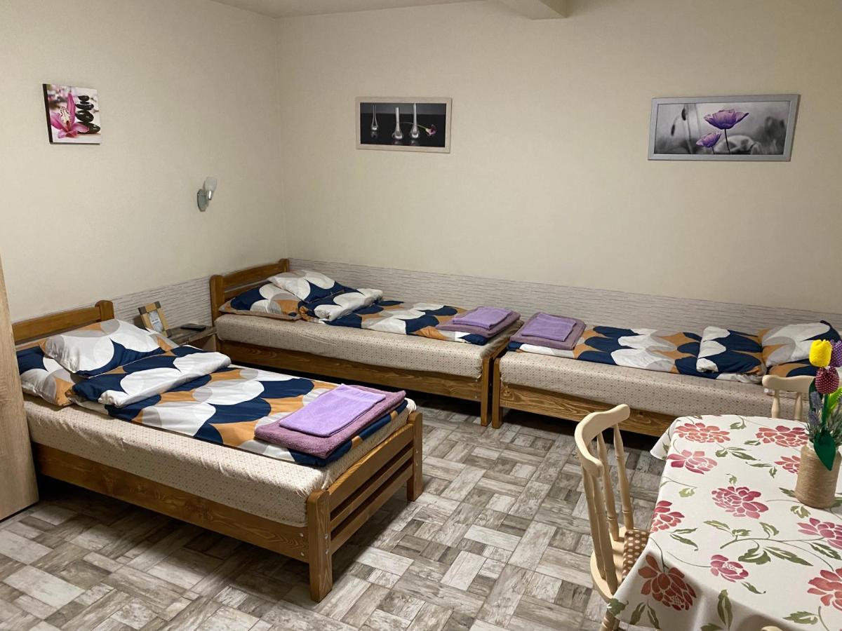 Levendula Vendeghaz Apartment Hajduboszormeny Luaran gambar